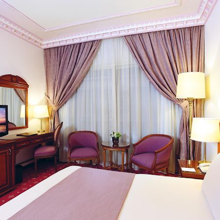 Serenada Golden Palace - Boutique Hotel Beirut Exterior photo