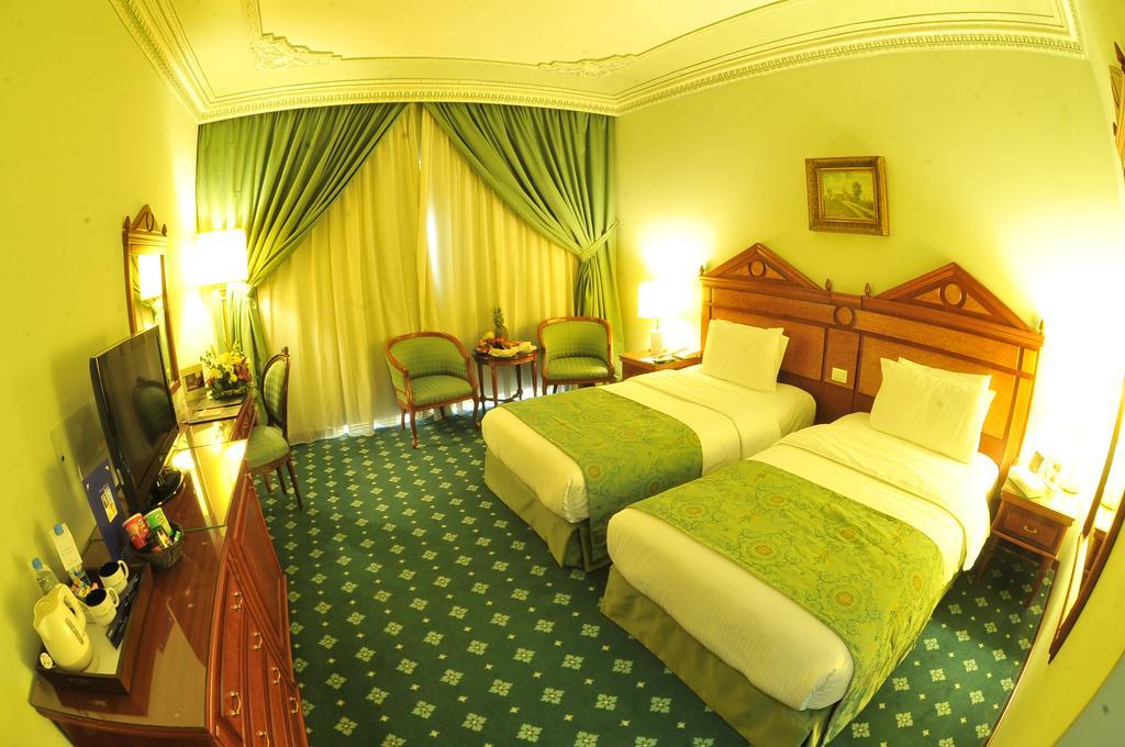 Serenada Golden Palace - Boutique Hotel Beirut Exterior photo